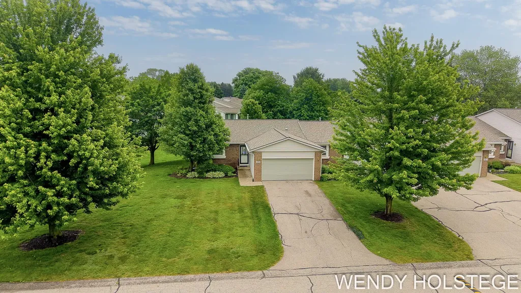 859 Creekridge Drive Laketown Township MI 49423