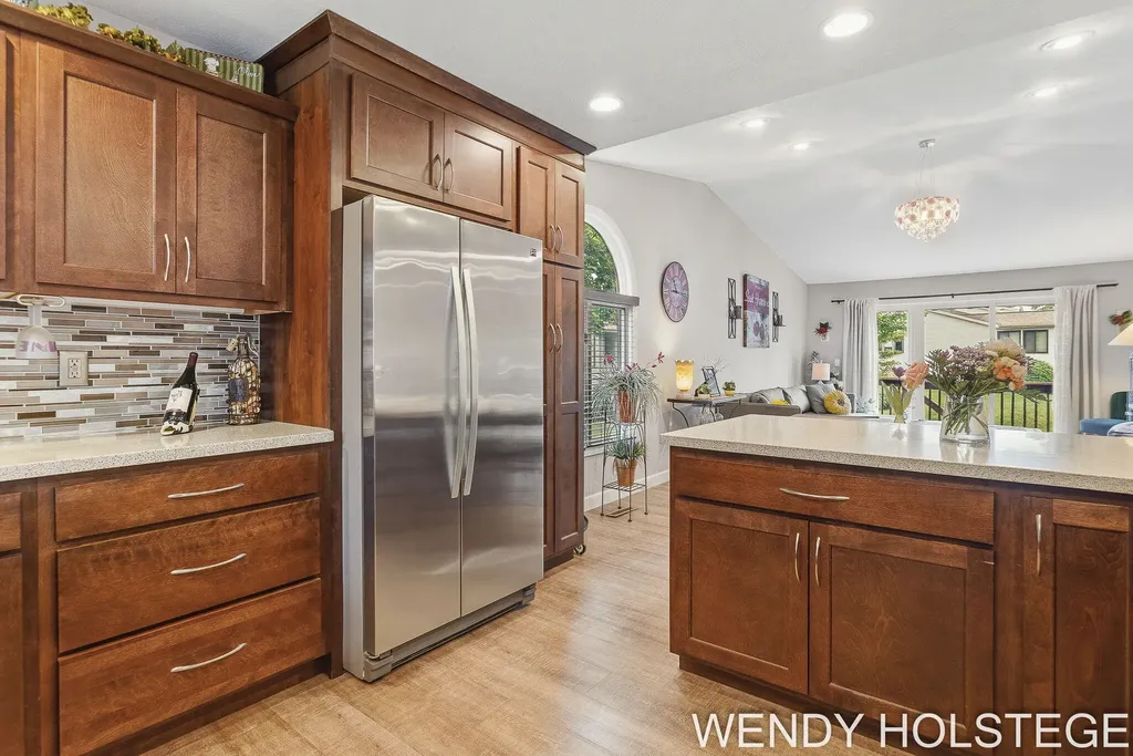 859 Creekridge Drive Laketown Township MI 49423