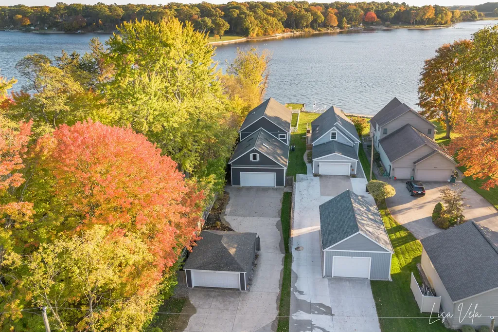 447 Lakeshore Boulevard Norton Shores City MI 49444