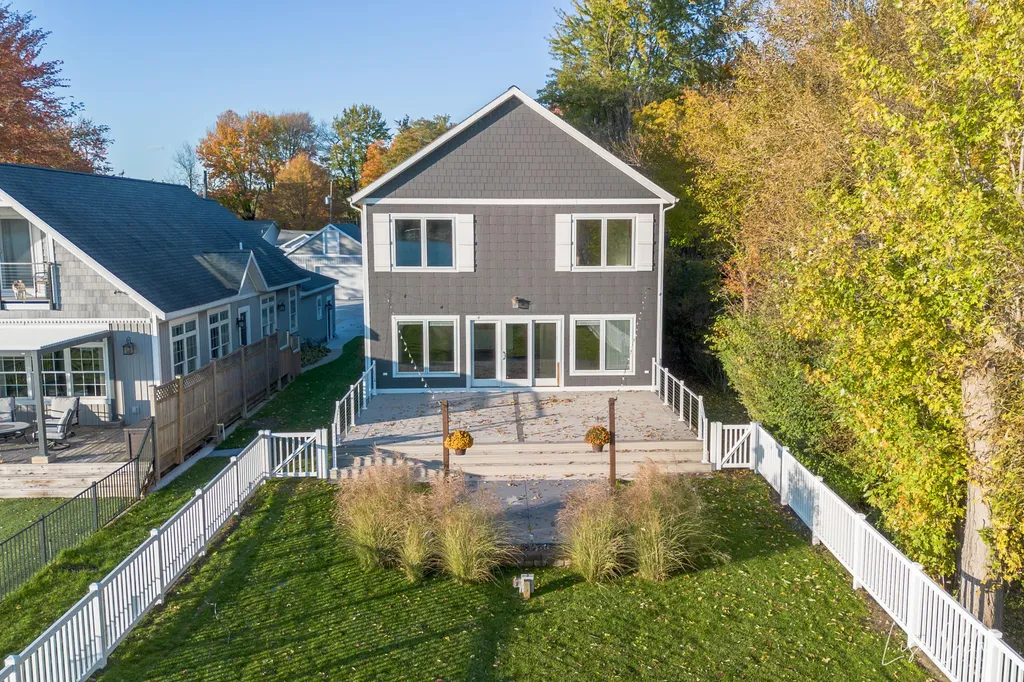 447 Lakeshore Boulevard Norton Shores City MI 49444
