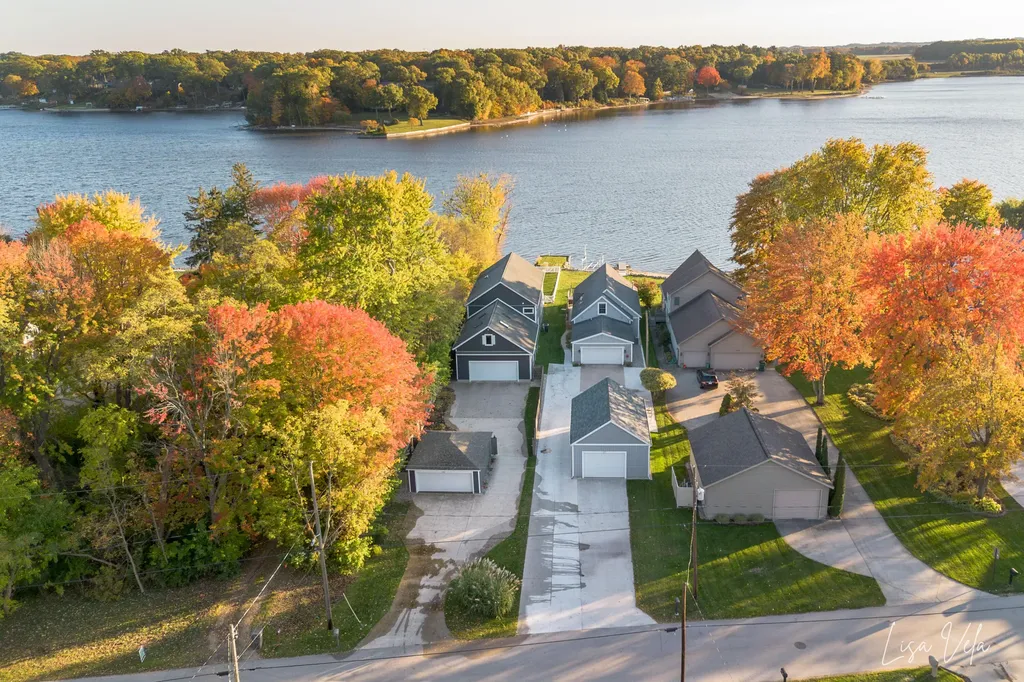 447 Lakeshore Boulevard Norton Shores City MI 49444