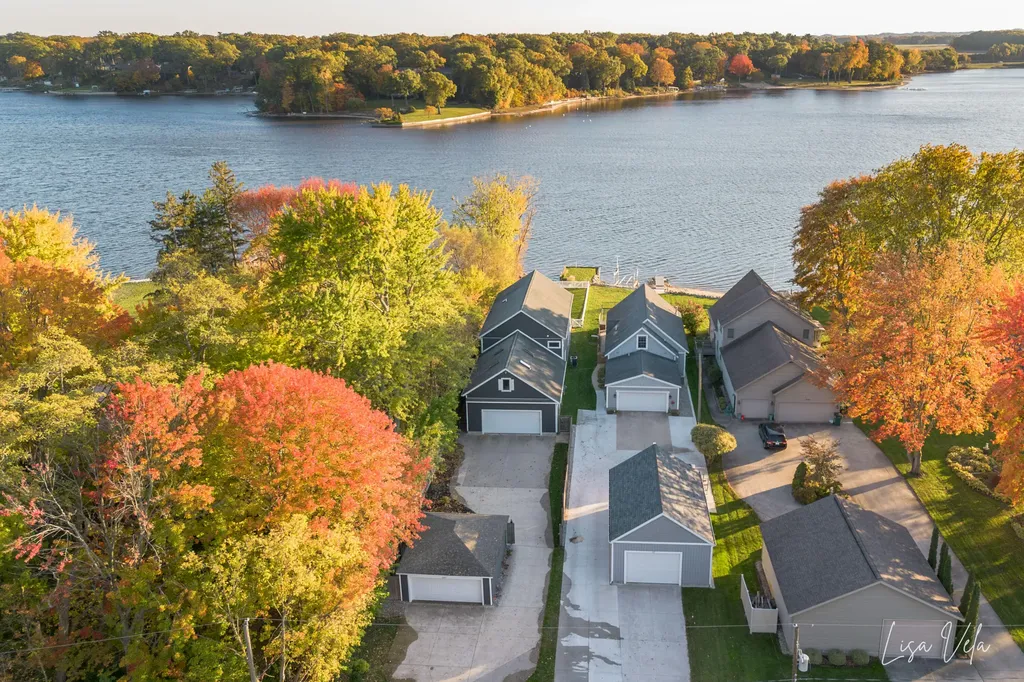 447 Lakeshore Boulevard Norton Shores City MI 49444