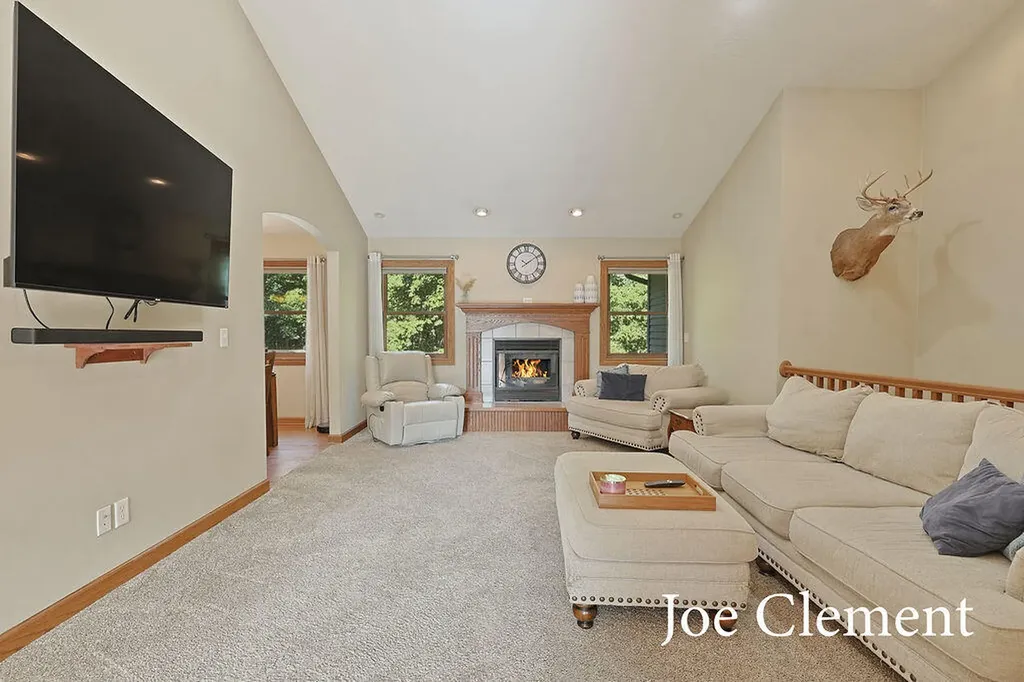9347 Cedar Pines Lane NE Algoma Township MI 49345