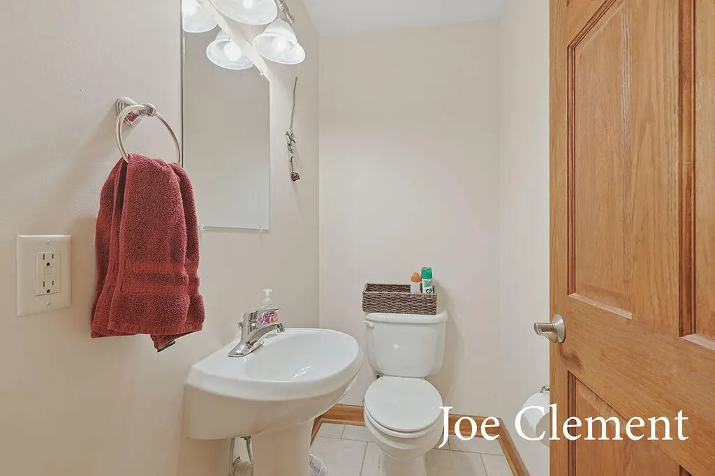 9347 Cedar Pines Lane NE Algoma Township MI 49345