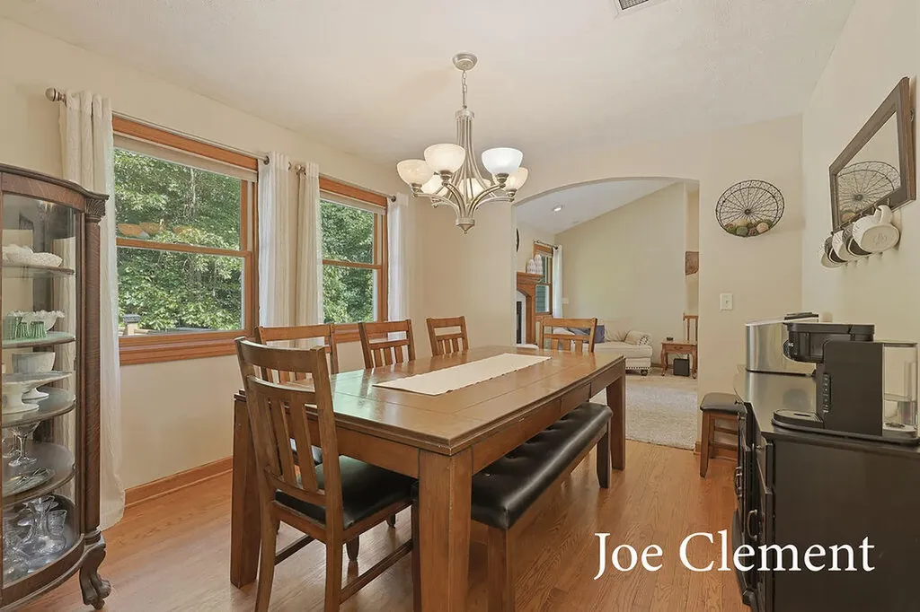 9347 Cedar Pines Lane NE Algoma Township MI 49345