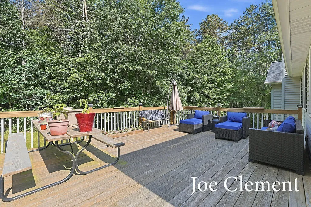 9347 Cedar Pines Lane NE Algoma Township MI 49345