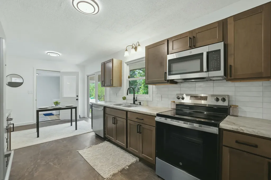 17760 White Road Casnovia Township MI 49303