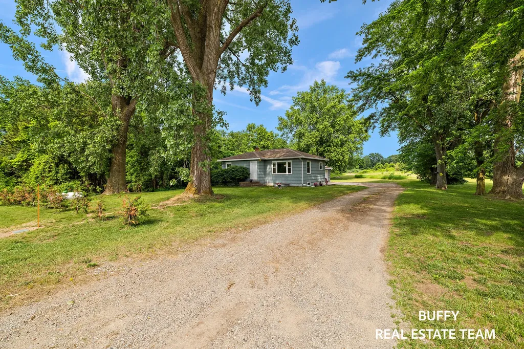 13384 68th Avenue Allendale Charter Township MI 49401