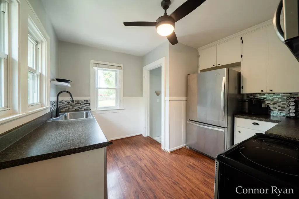 6145 Idaho Avenue NE Plainfield Charter Township MI 49306