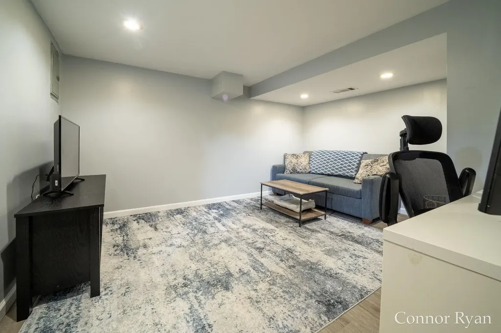 6145 Idaho Avenue NE Plainfield Charter Township MI 49306
