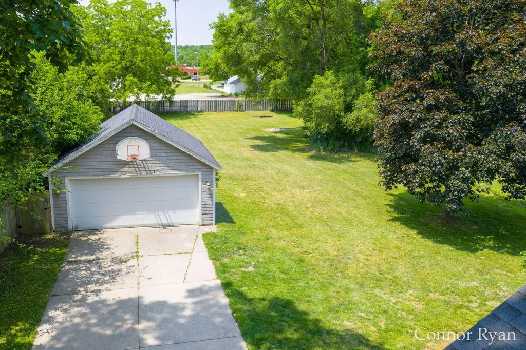 6145 Idaho Avenue NE Plainfield Charter Township MI 49306
