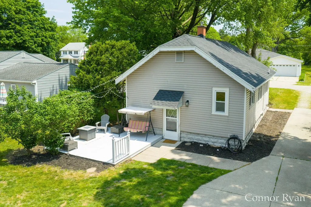 6145 Idaho Avenue NE Plainfield Charter Township MI 49306
