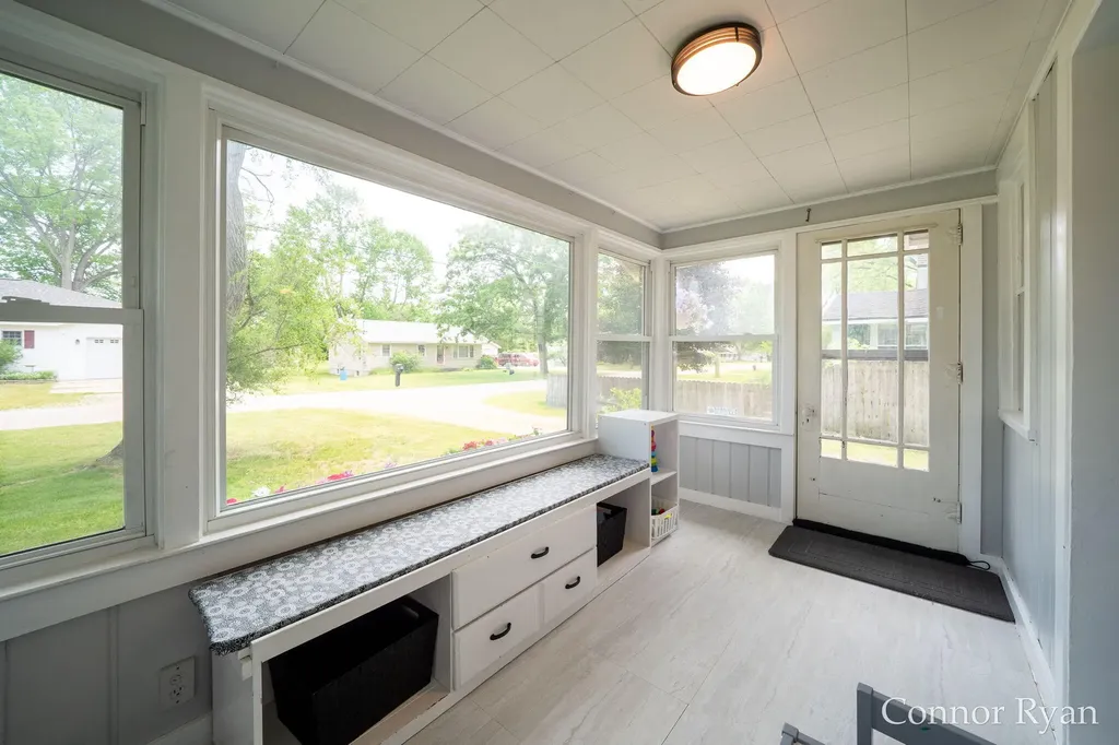 6145 Idaho Avenue NE Plainfield Charter Township MI 49306