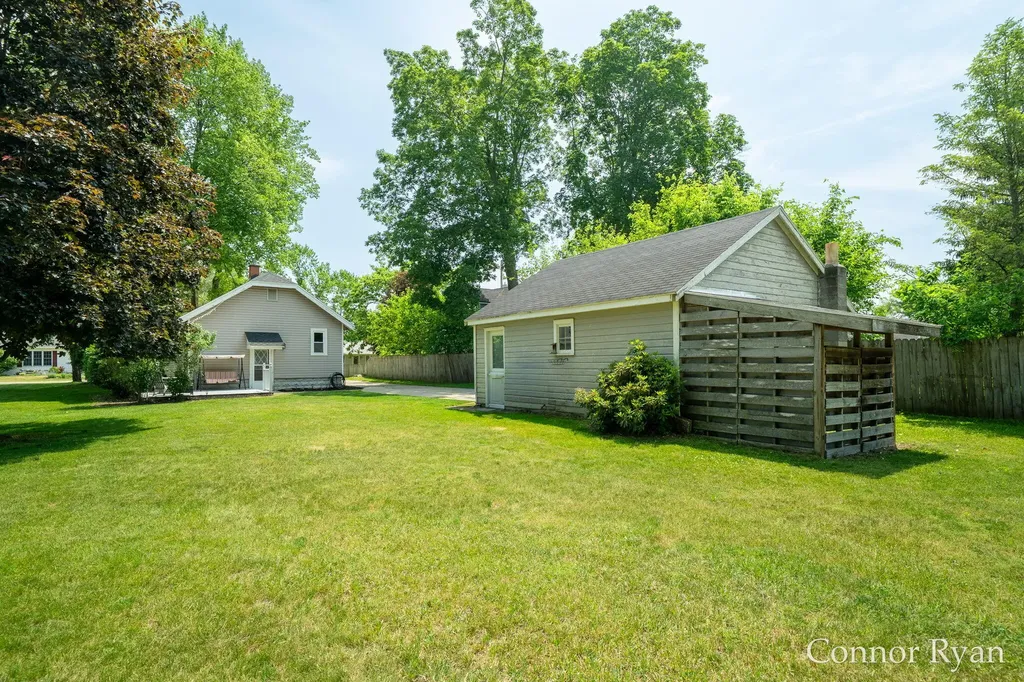 6145 Idaho Avenue NE Plainfield Charter Township MI 49306