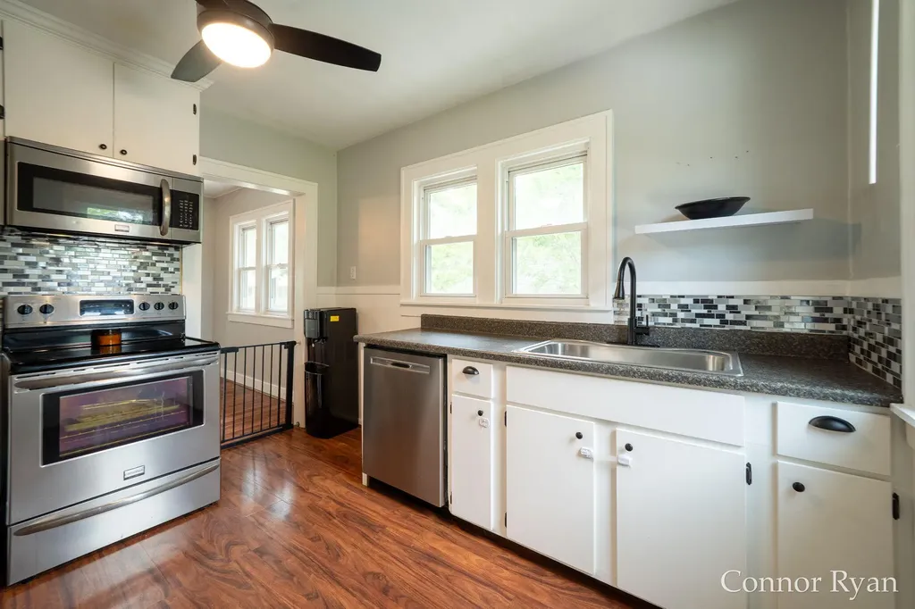 6145 Idaho Avenue NE Plainfield Charter Township MI 49306