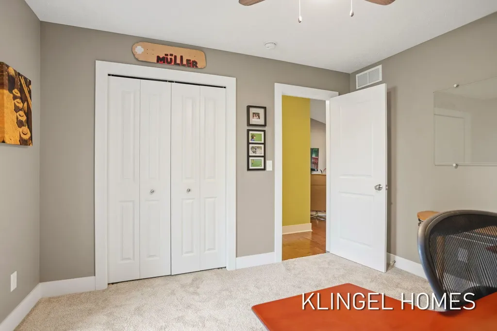 16815 Watersedge Drive Grand Haven Charter Township MI 49417
