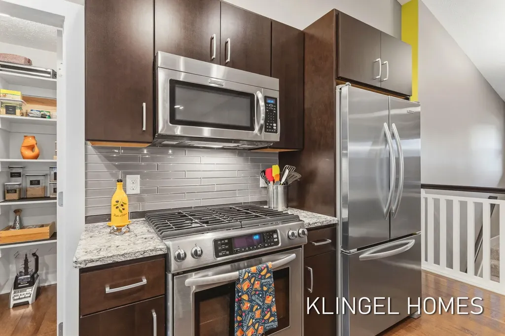 16815 Watersedge Drive Grand Haven Charter Township MI 49417