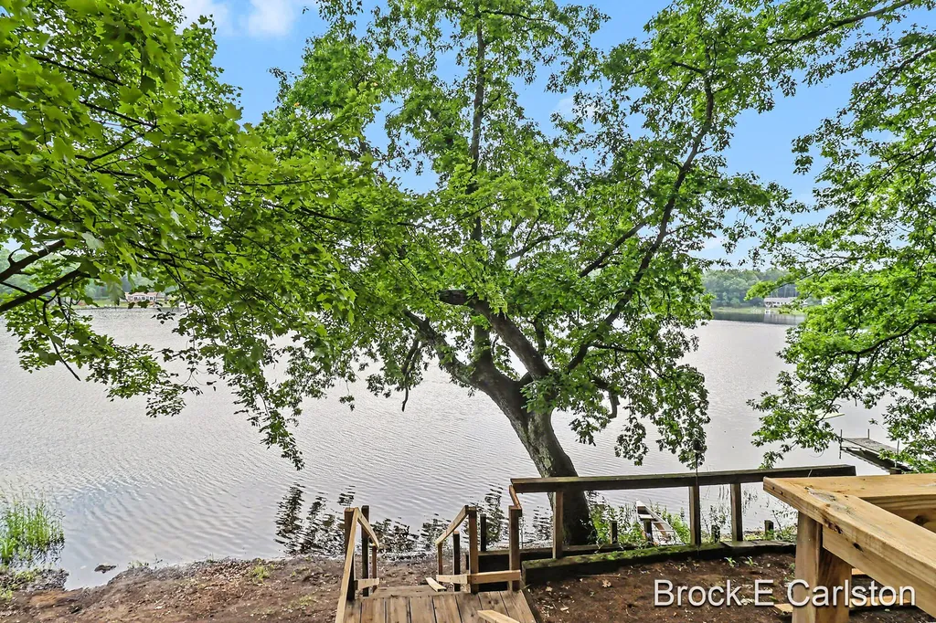 7880 W Lake Road Holton Township MI 49457