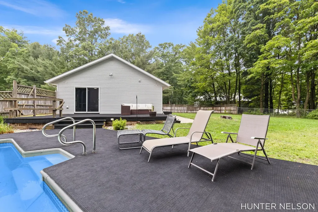 1081 E 98th Street Grant Township MI 49327