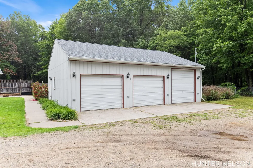 1081 E 98th Street Grant Township MI 49327