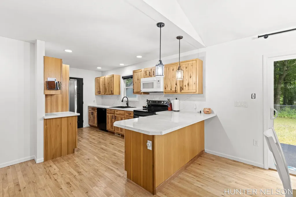 1081 E 98th Street Grant Township MI 49327