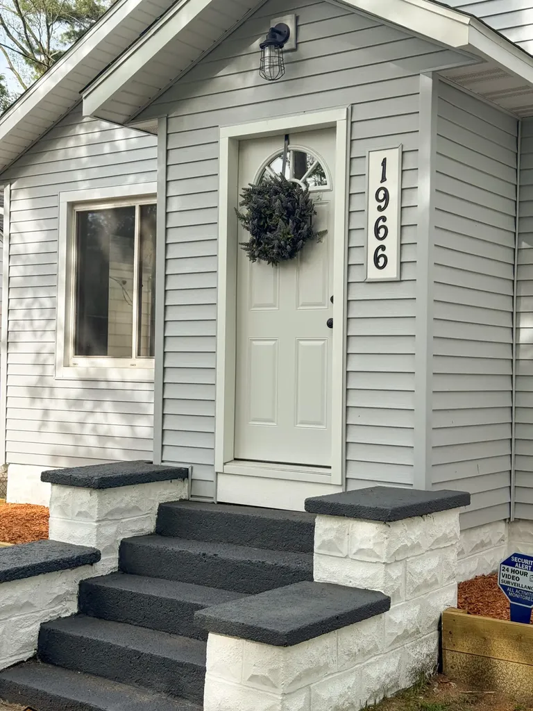 1966 Terrace Street Muskegon City MI 49442
