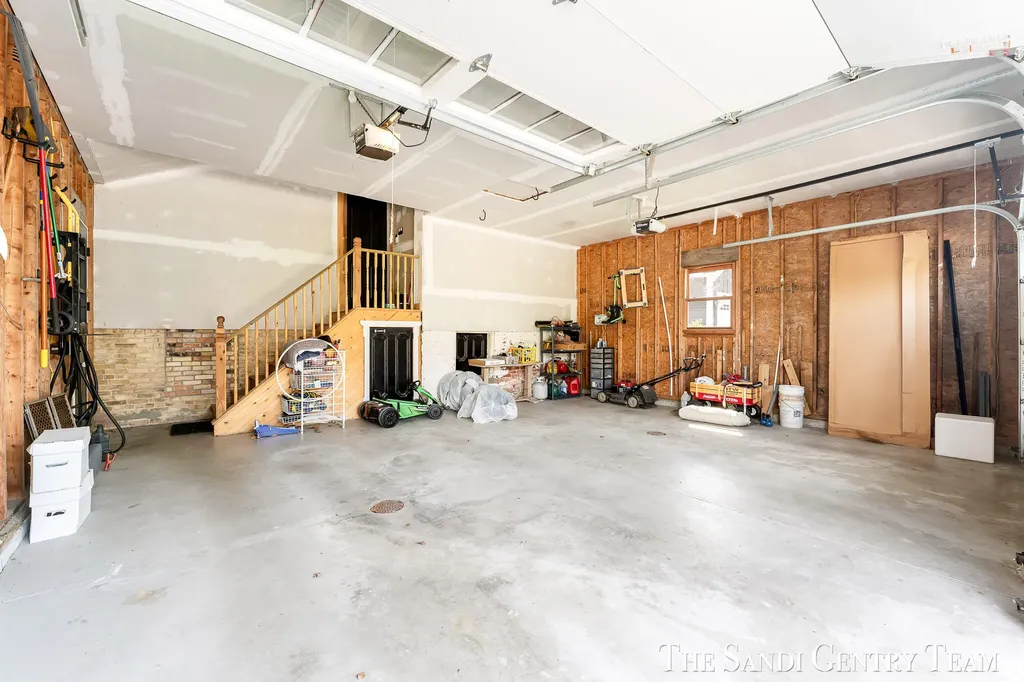 318 Rachaels Way Spring Lake Village MI 49456