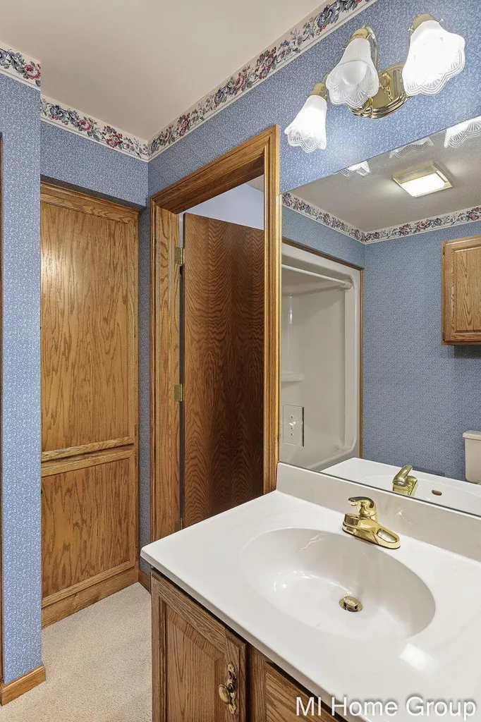 500 W Main Avenue Zeeland City MI 49464