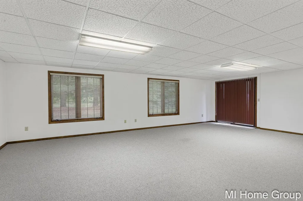 500 W Main Avenue Zeeland City MI 49464