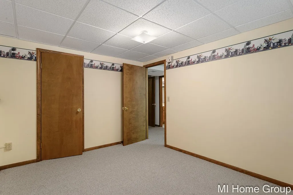 500 W Main Avenue Zeeland City MI 49464