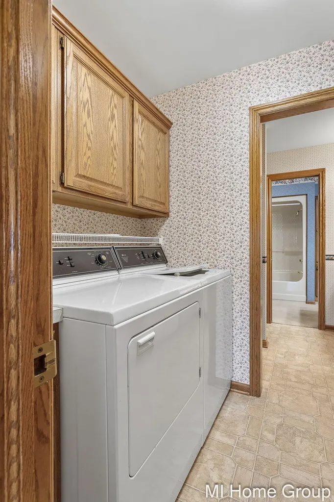 500 W Main Avenue Zeeland City MI 49464