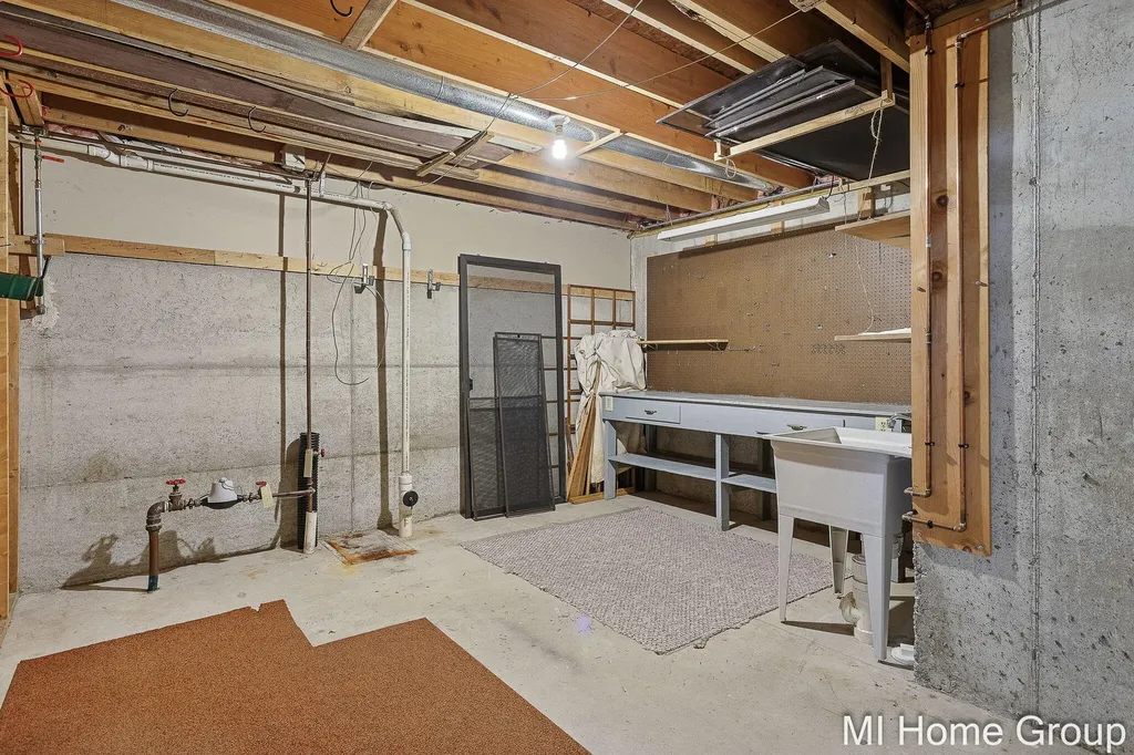 500 W Main Avenue Zeeland City MI 49464
