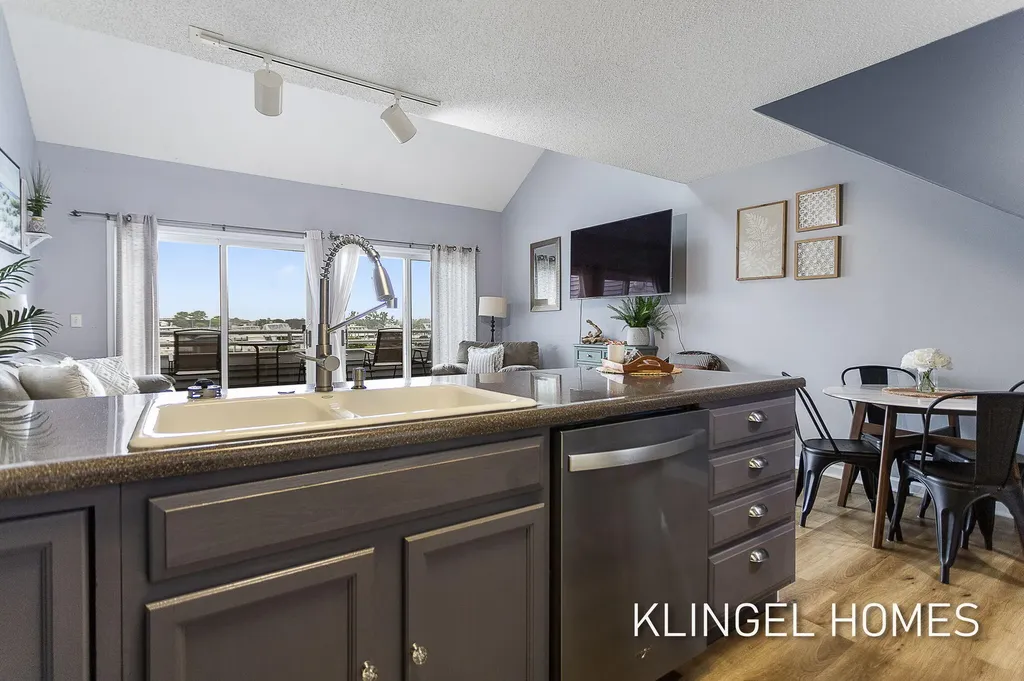 110 Millpoint Drive Spring Lake Village MI 49456