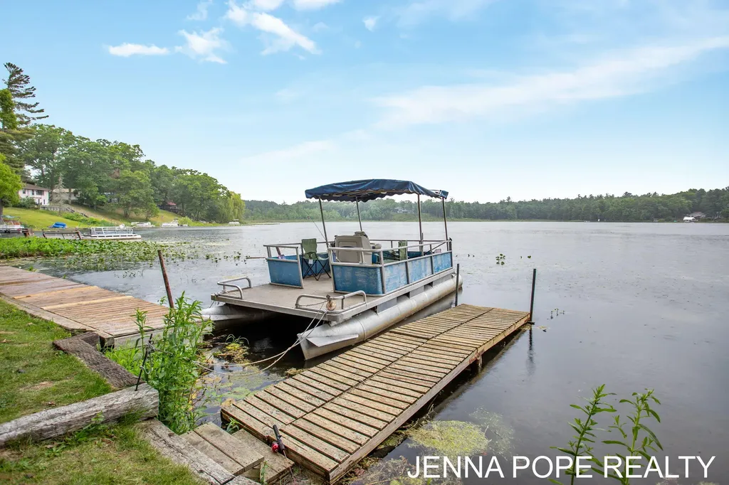 3860 Wilson Beach Road Cedar Creek Township MI 49457