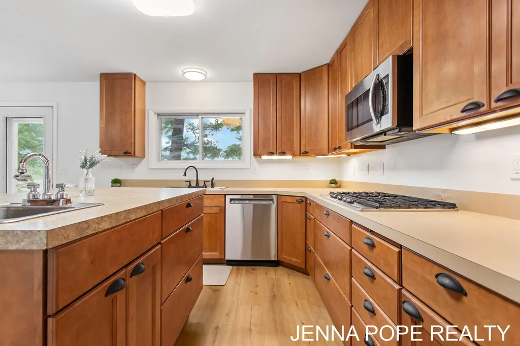 3860 Wilson Beach Road Cedar Creek Township MI 49457