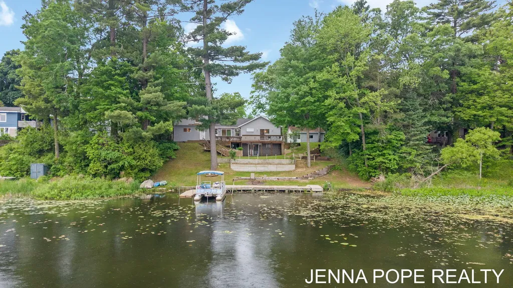 3860 Wilson Beach Road Cedar Creek Township MI 49457