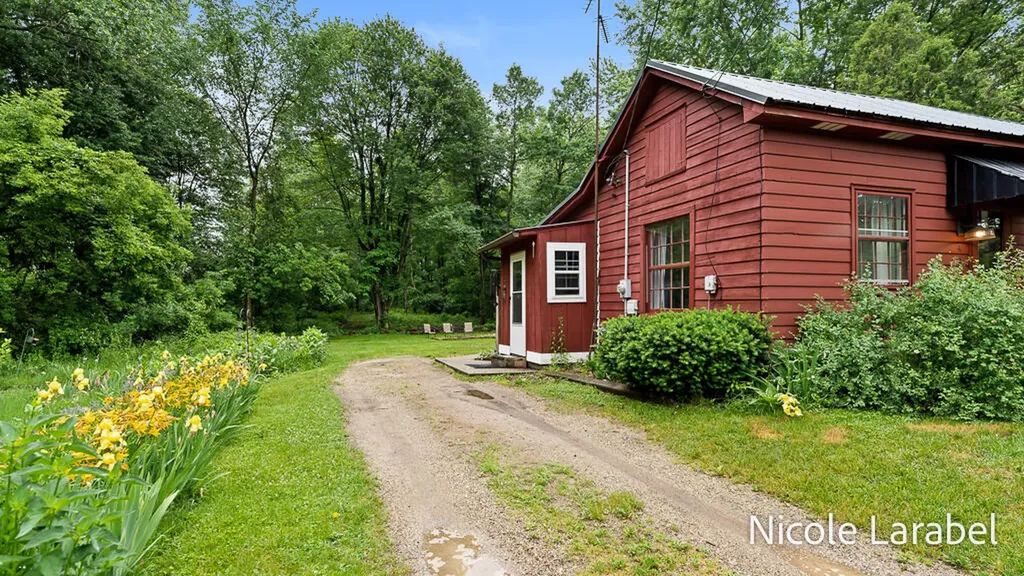 4696 16 Mile Road NE Algoma Township MI 49319