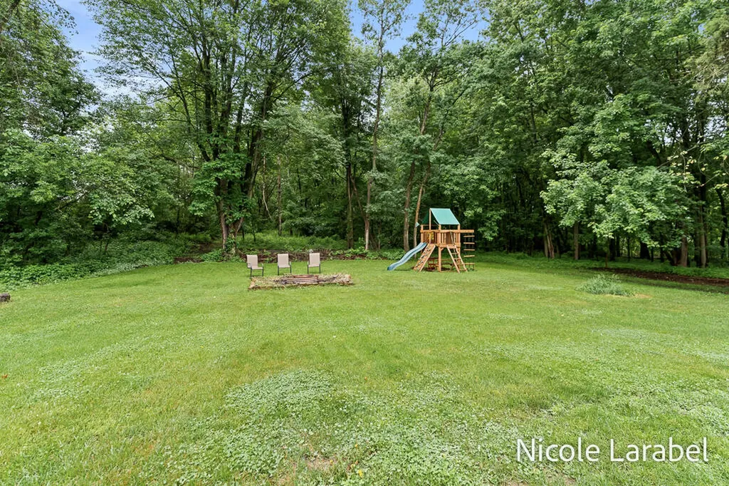 4696 16 Mile Road NE Algoma Township MI 49319