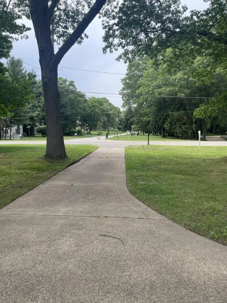 18746 N Fruitport Road Spring Lake Township MI 49456