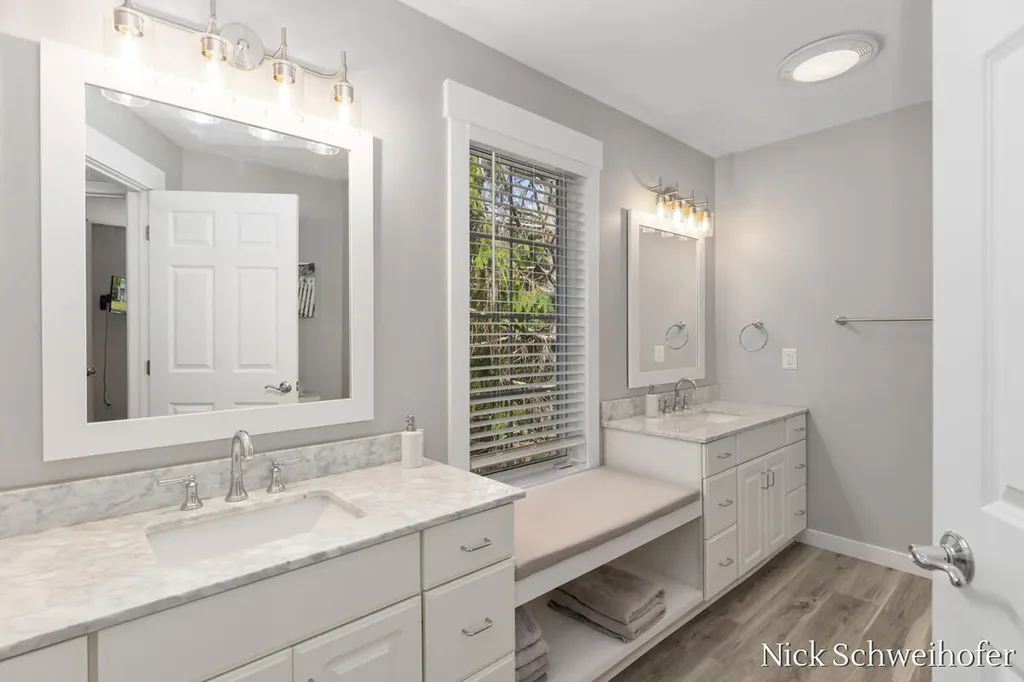 11220 Oak Grove Road Grand Haven Charter Township MI 49417