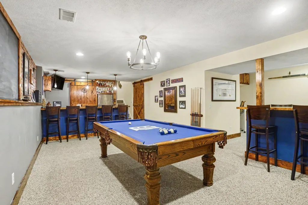 17473 Park Place Circle Ferrysburg City MI 49456
