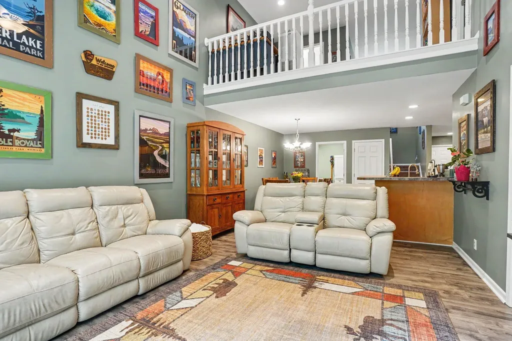 17473 Park Place Circle Ferrysburg City MI 49456