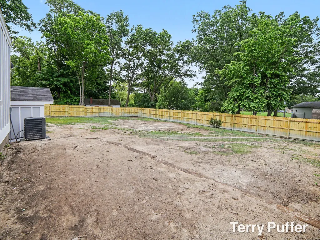 4897 Williams Street Montague City MI 49437