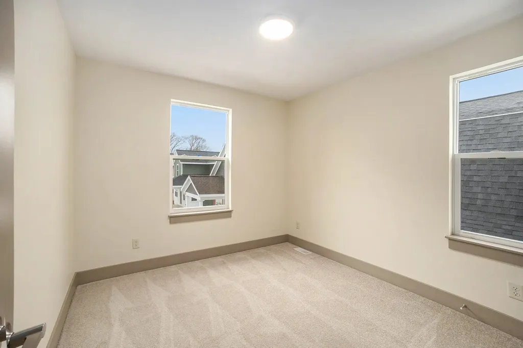 2113 Willard Avenue SE Grand Rapids City MI 49507