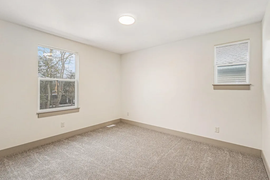 2119 Linden Avenue SE Grand Rapids City MI 49507