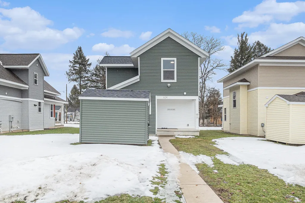 2119 Linden Avenue SE Grand Rapids City MI 49507