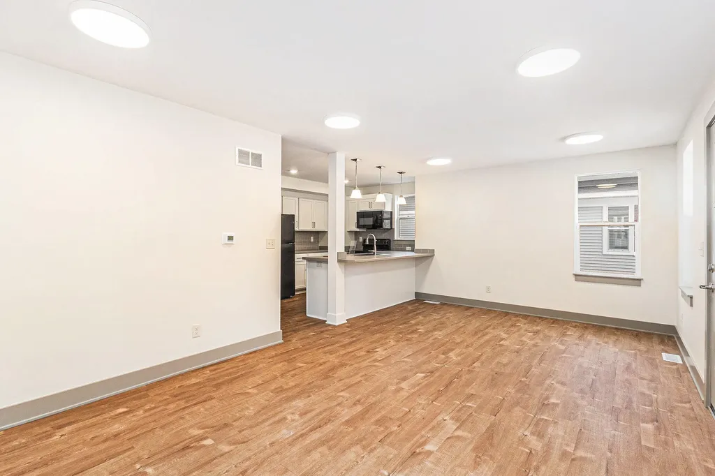 2119 Linden Avenue SE Grand Rapids City MI 49507