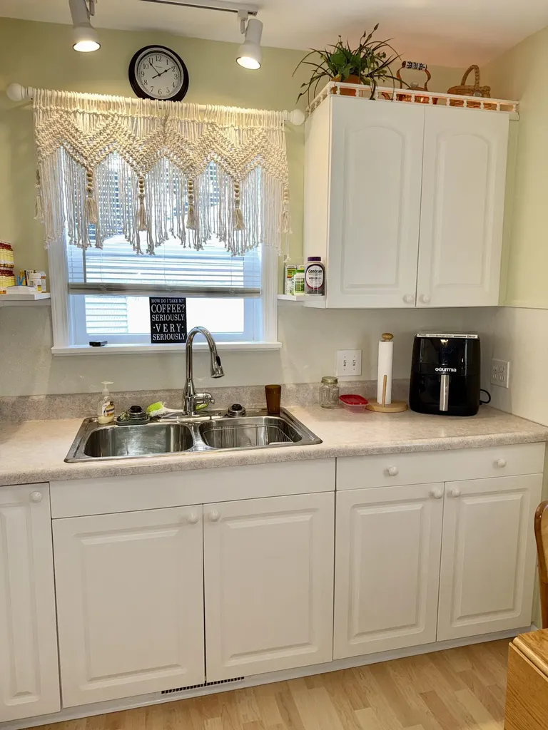 2038 Columbus Avenue Norton Shores City MI 49441