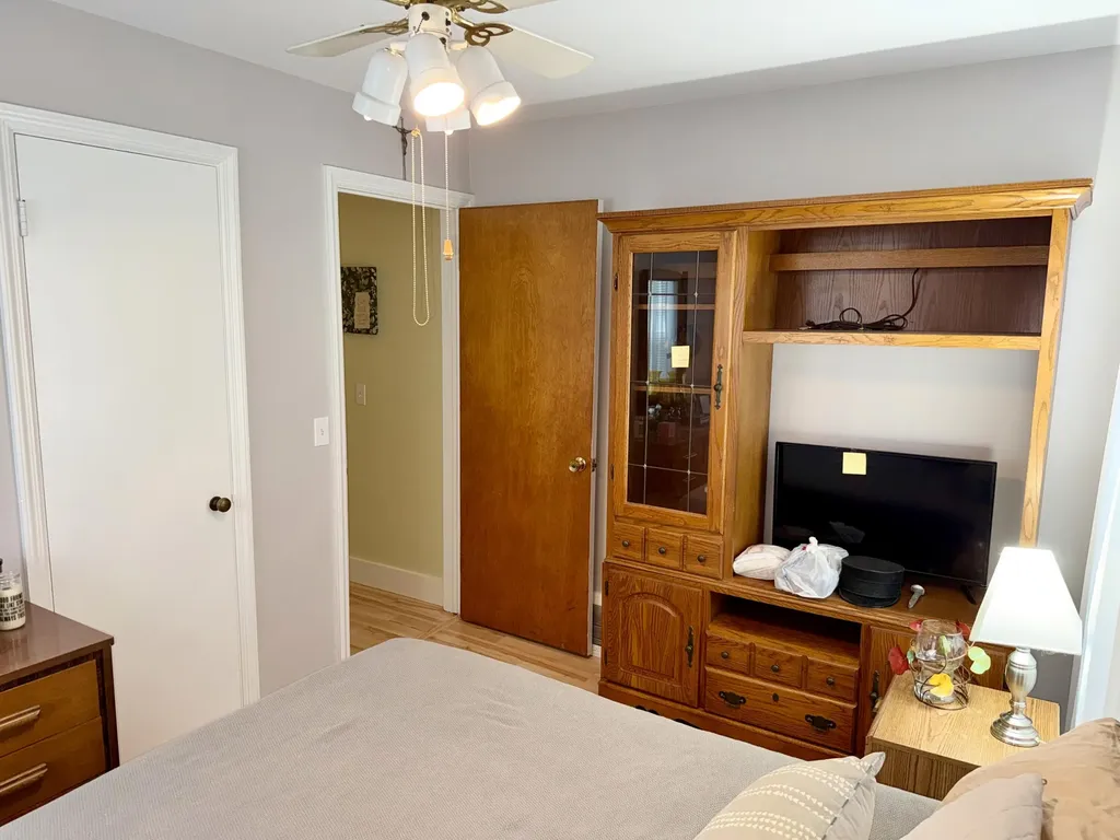 2038 Columbus Avenue Norton Shores City MI 49441