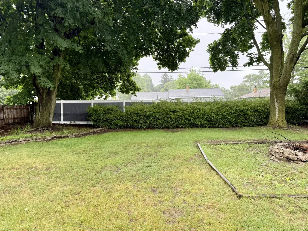 2038 Columbus Avenue Norton Shores City MI 49441